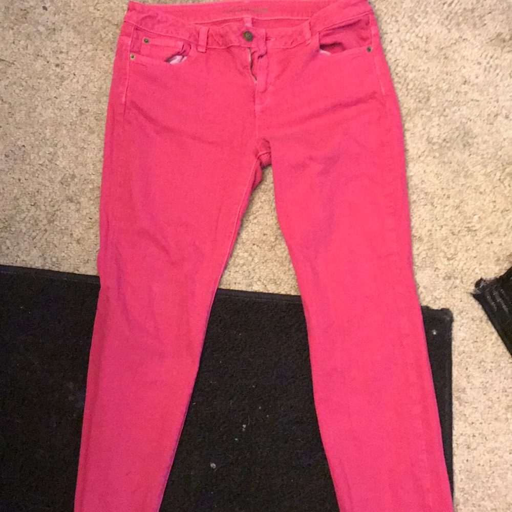 Skinny jeans.